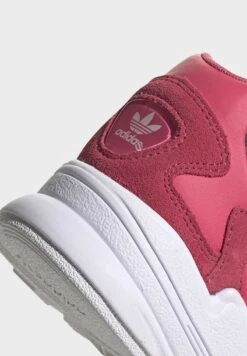 Adidas Originals Baskets Basses - Light Pink -Femmes Chaussures Boutique 08c876b01a13462099faaa25b05d7d7c