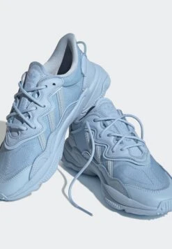 Adidas Originals Ozweego - Baskets Basses - Clear Sky Clear Sky Halo Blue -Femmes Chaussures Boutique 1237cfad48aa46ccafc95e94ea2a1e94