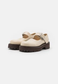 MM6 Maison Margiela Side Court Shoe - Mocassins - Pebble -Femmes Chaussures Boutique 2869a5b54d144ab8b65f3a36914969d2