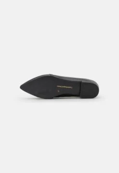 Copenhagen Shoes Pass - Mocassins - Black -Femmes Chaussures Boutique 3262b6af33ec4a338cbb38bc94e34549