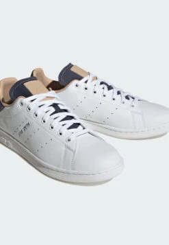 Adidas Originals Stan Smith - Baskets Basses - White Magic Beige White -Femmes Chaussures Boutique 4ba4f16ef5d245a0b2b9bcb6faadf846