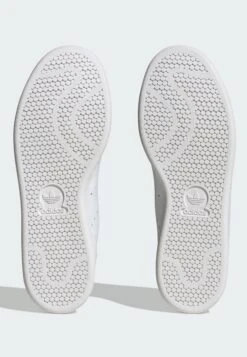 Adidas Originals Stan Smith - Baskets Basses - White Magic Beige White -Femmes Chaussures Boutique 5a4052ae707445ba95d13be84061f387