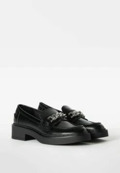 BERSHKA With Metallic Detail - Mocassins - Black -Femmes Chaussures Boutique 8e35627dedc84565b416b015c2a29142