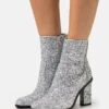 Buffalo Zoe Ankle - Bottines - Silver -Femmes Chaussures Boutique 99d7afea9fb24a809cfaf6c3a18f6a49