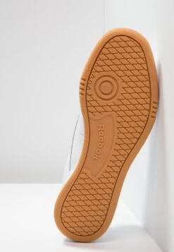 Reebok Classic Club C 85 Unisex - Baskets Basses - White/Royal -Femmes Chaussures Boutique 9a70abb042314c659037da7aa35cd8c9