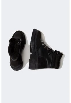 DeFacto Bottes De Neige - Black -Femmes Chaussures Boutique a69bd3c68eab4b7e886c4256aa2d31dc