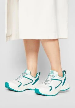 Steve Madden Standout - Baskets Basses - White/Emerald 13 Steve Madden Standout - Baskets Basses - White/Emerald -Femmes Chaussures Boutique accd4f4400c6424e904c13b7b6c61334