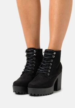 Bottines À Lacets - Black