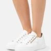 Gabor Comfort Baskets Basses - Weiss/Platino/Gold -Femmes Chaussures Boutique fde803d318f24bf6a4430e70258e03df